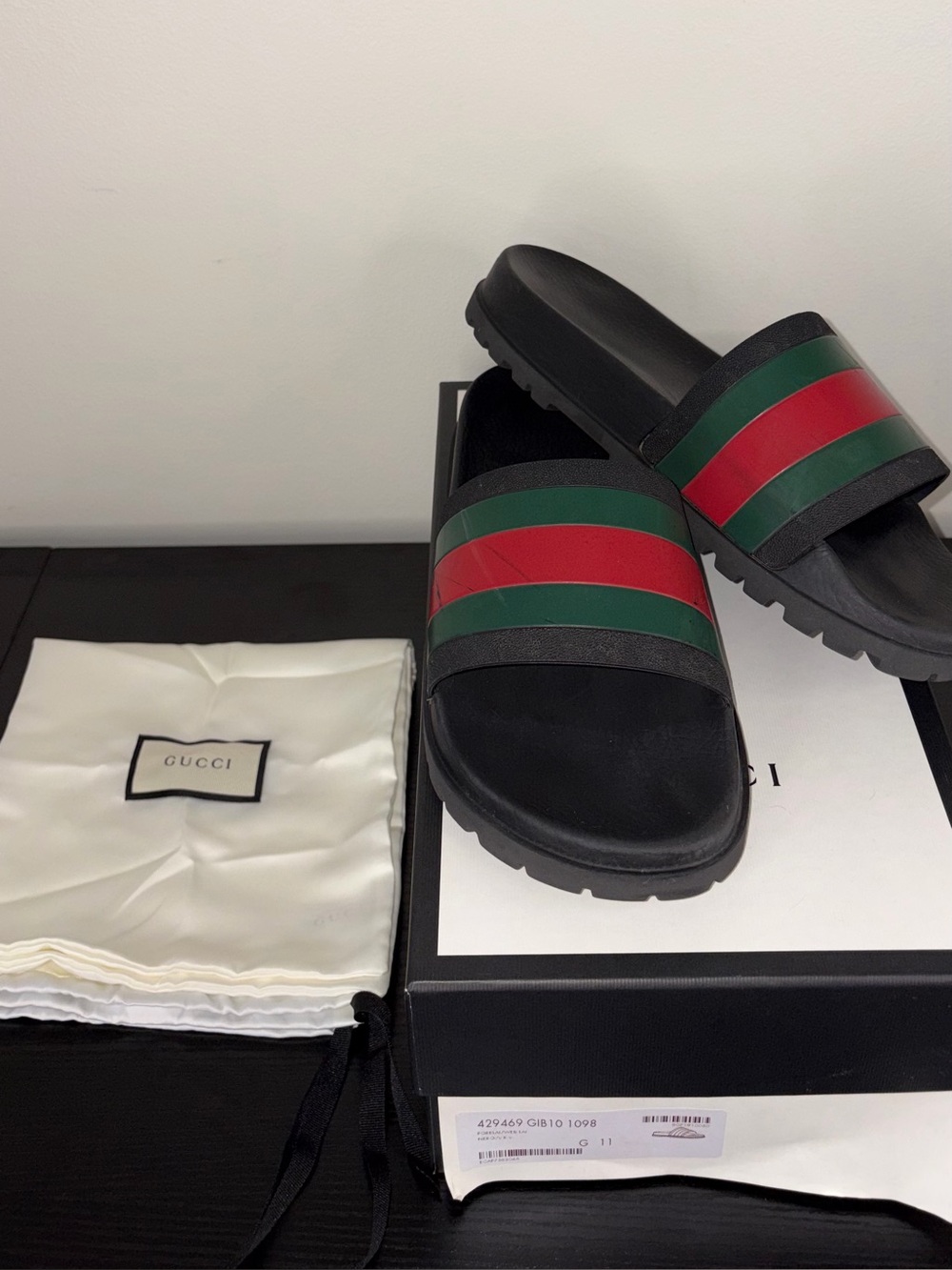 Authentic Gucci Men Shoes